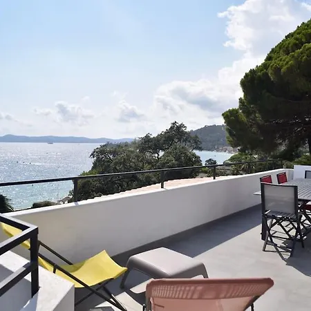 Of House With Sea View 50m From The Apartment