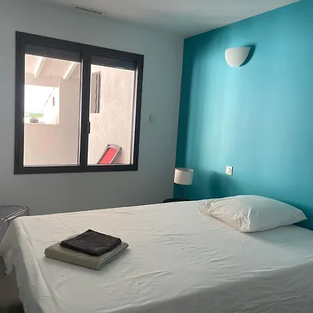 Of House With Sea View 50m From The Апартаменты *